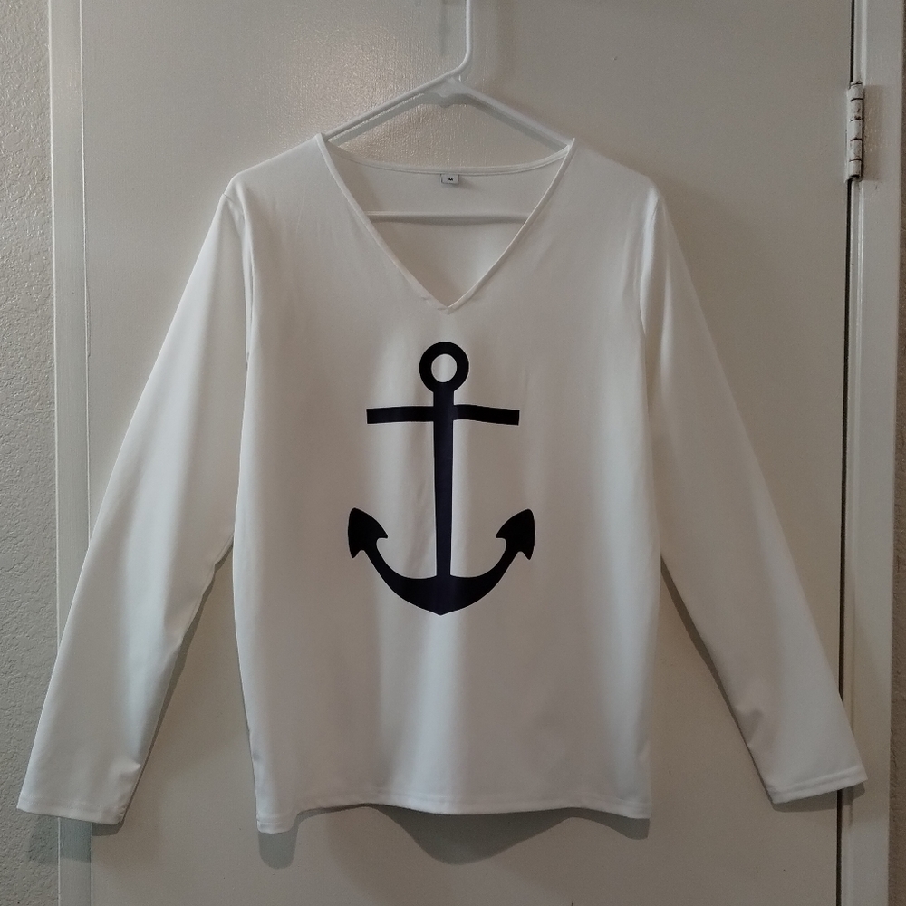 Women's Anchor Top White with Navy Blue Anchor Size M